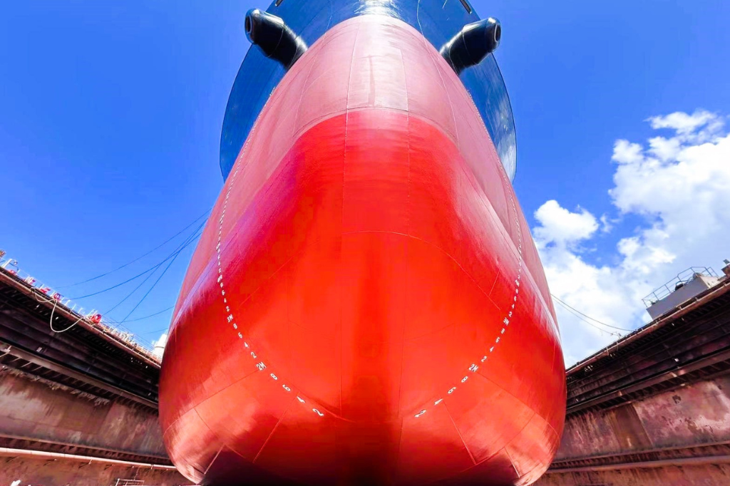 Lloyd’s Register awards maritime industry’s first enhanced antifouling type approval to GIT Coatings
